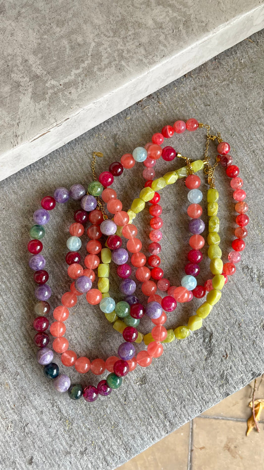 Island bloom necklace coral
