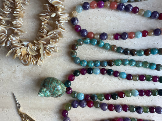 Island bloom necklace wavy aurora