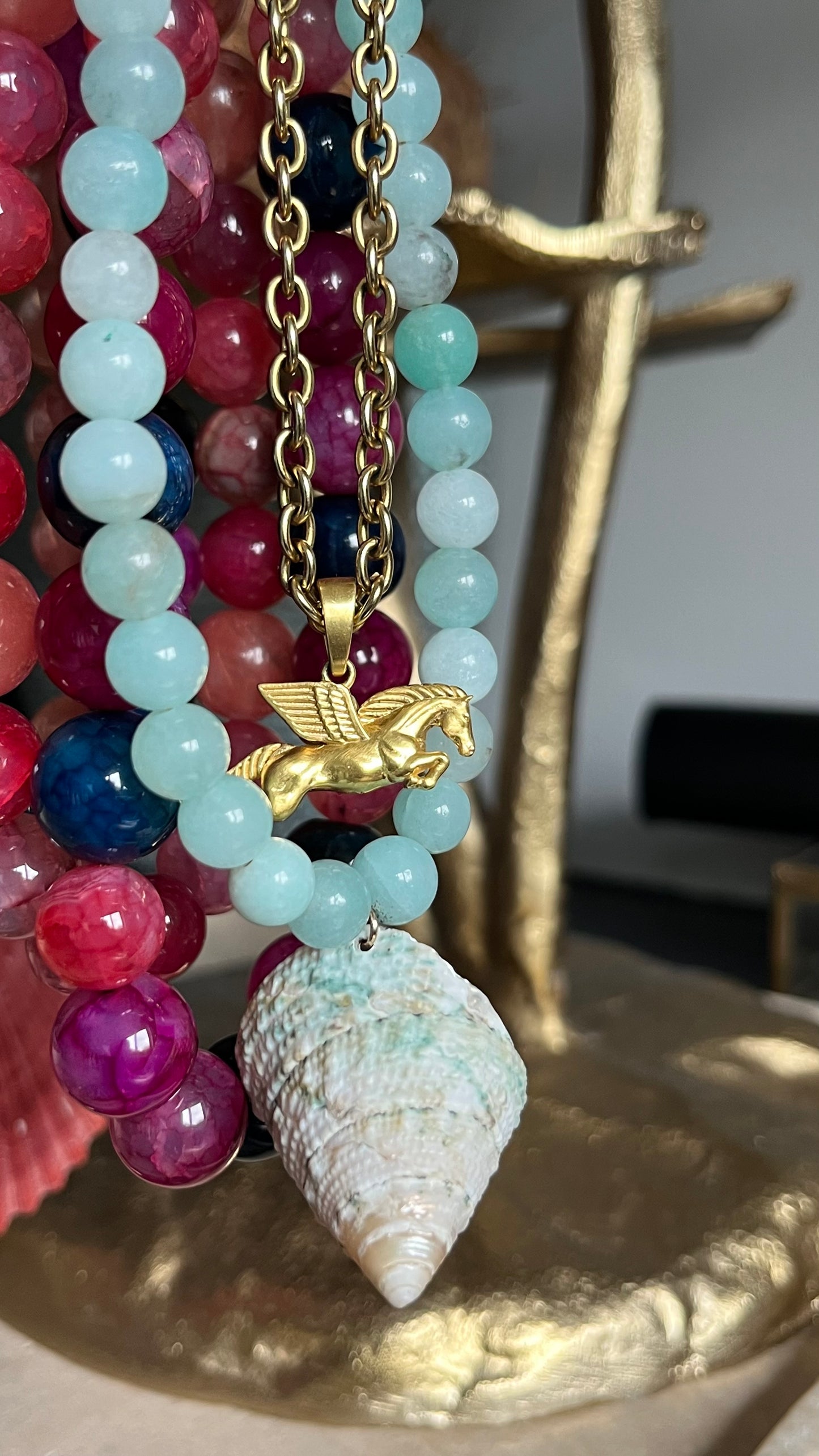 Pegasus one-piece earring