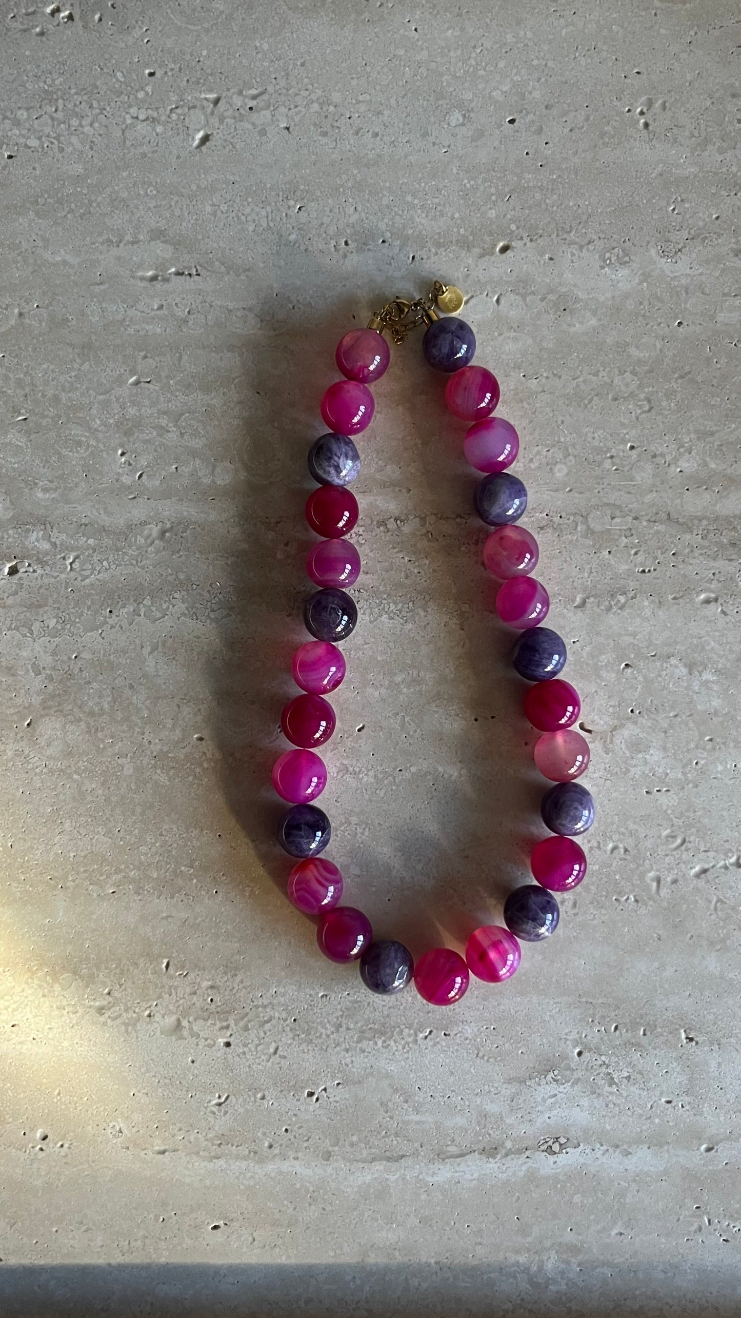 Island bloom necklace sweet pink