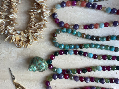 Island bloom necklace wavy aurora