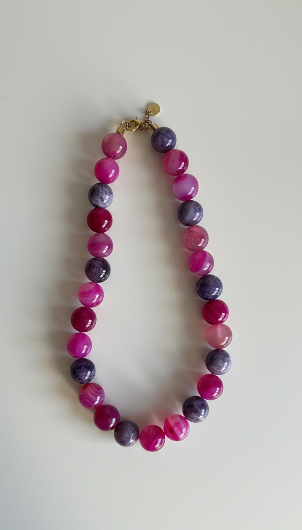 Island bloom necklace sweet pink