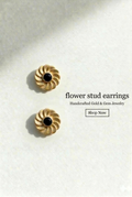 Flower stud earring