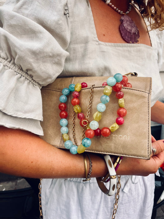 Island bloom necklace